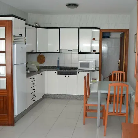 Centrico Piso Rosalia De Castro アパート *